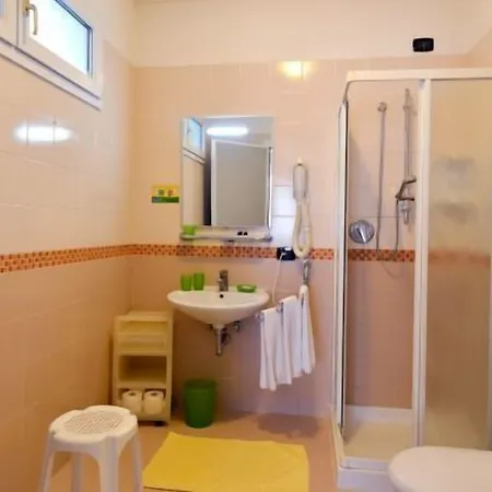 & Progresso Aparthotel 3*