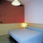 Aparthotel & Progresso 3*